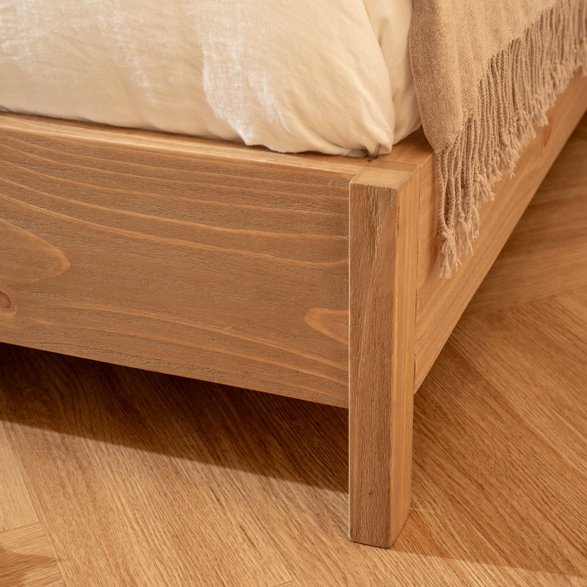 Cama Aura