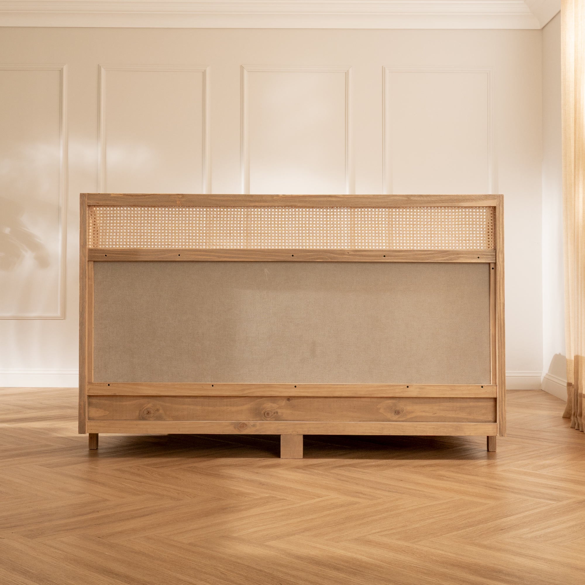 Cama Aura