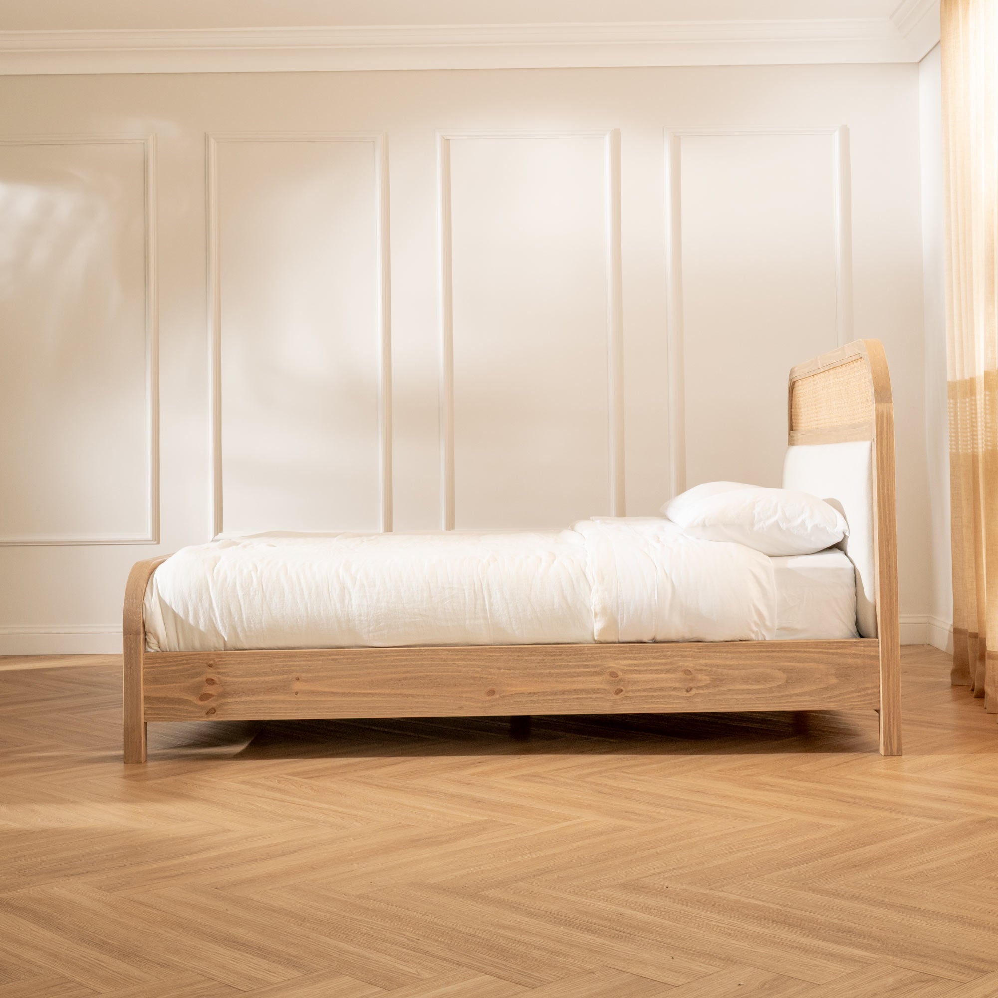 Cama Lira