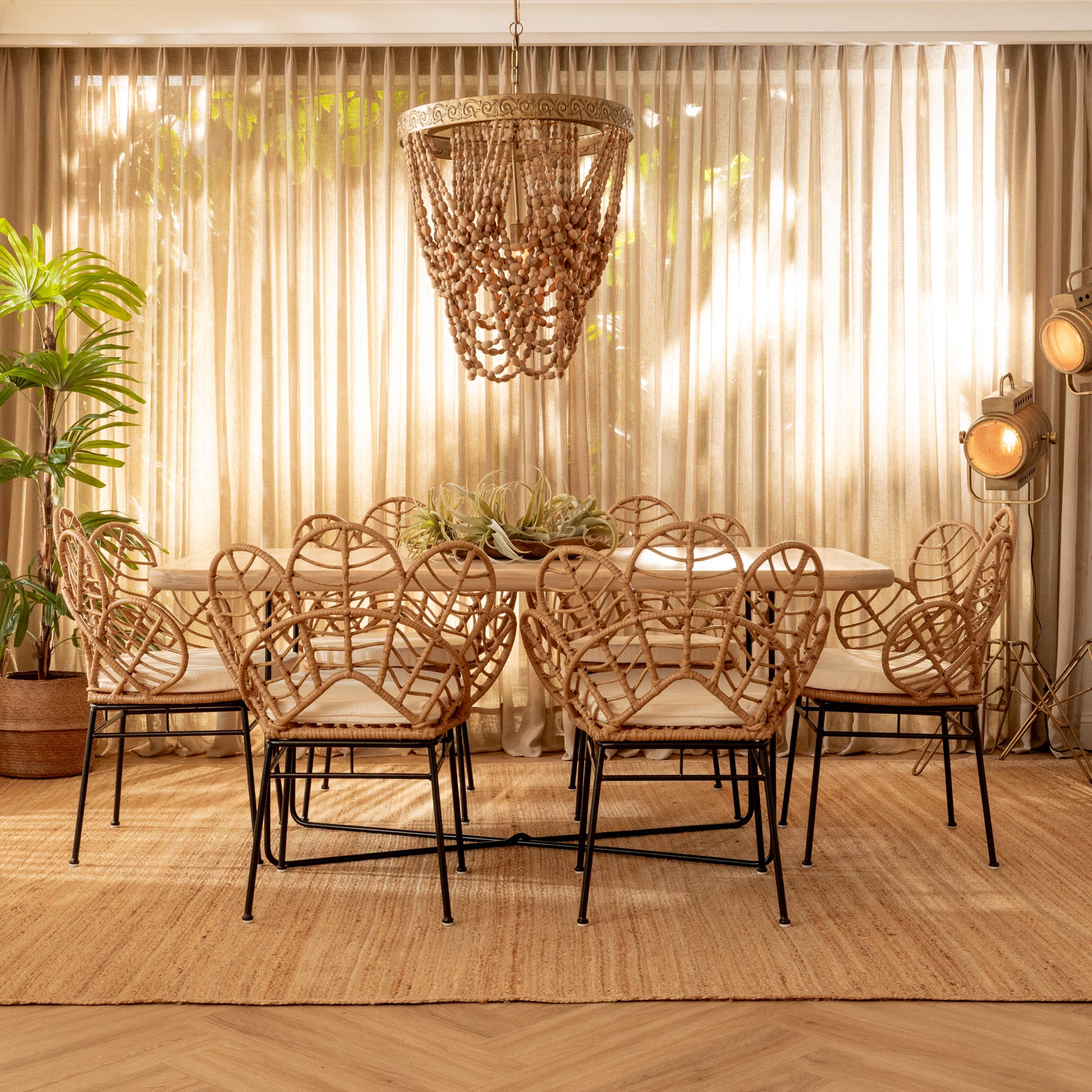 Lámpara Golden Bead Chandelier