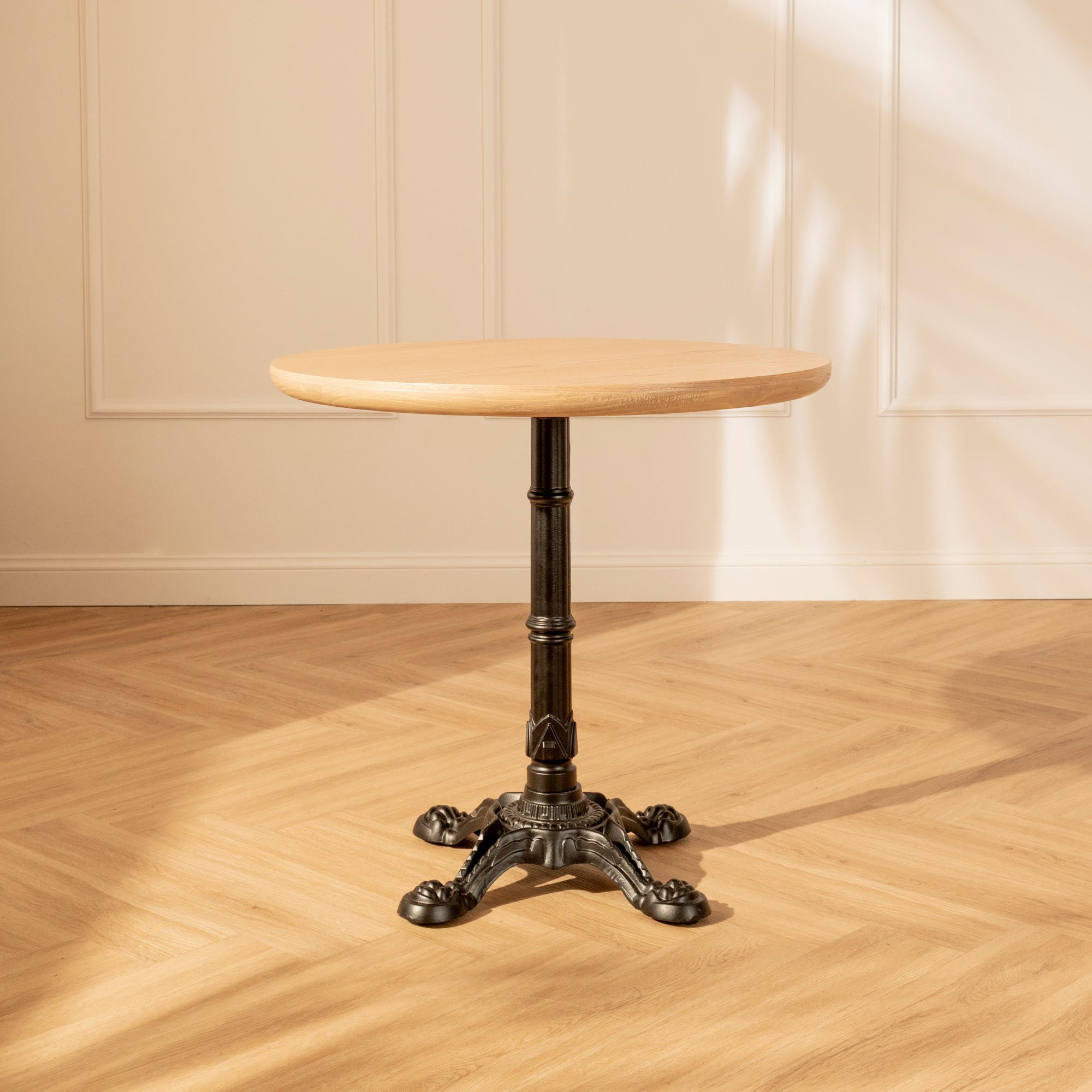 Mesa de Comedor Redonda Amelí Negra- Madera