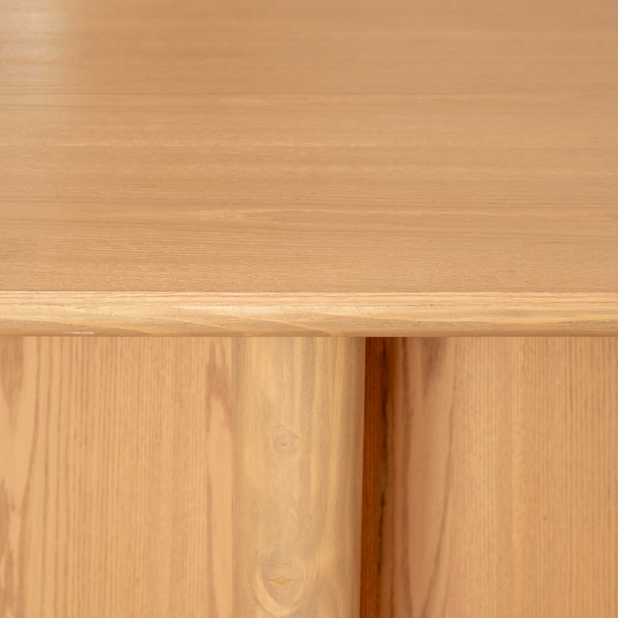 Mesa de Comedor Vela