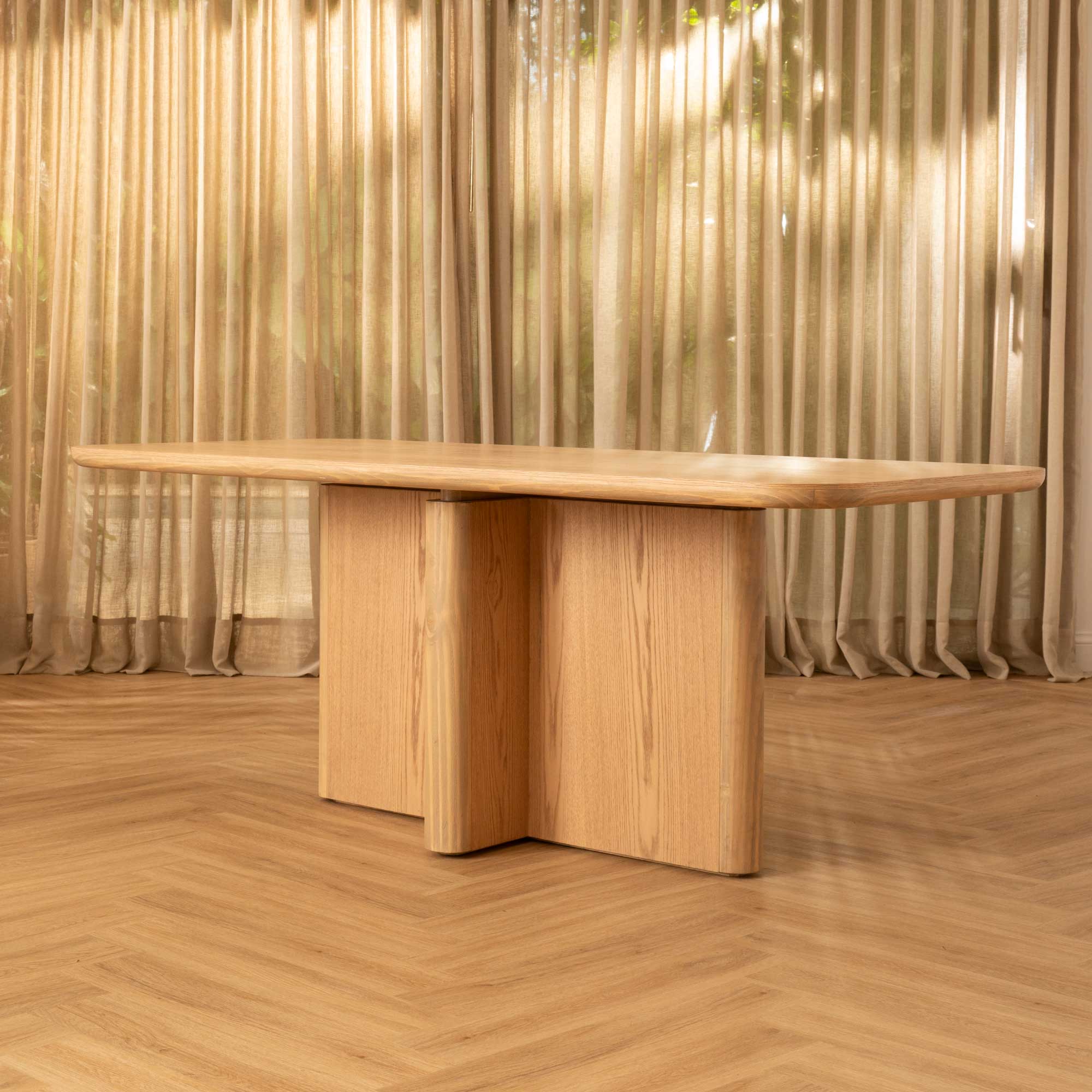 Mesa de Comedor Vela