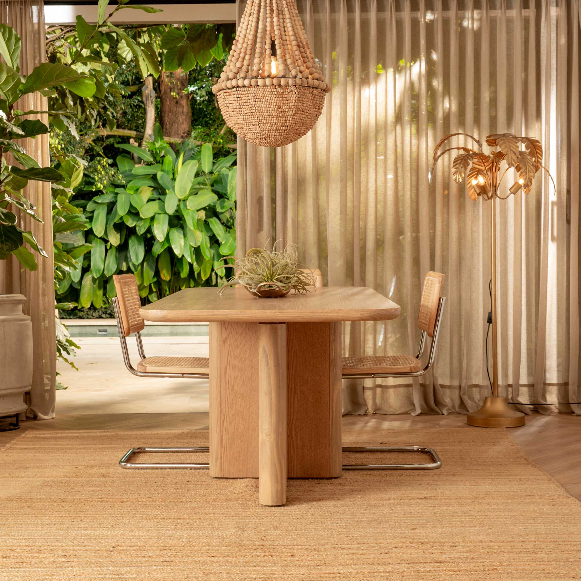 Mesa de Comedor Vela