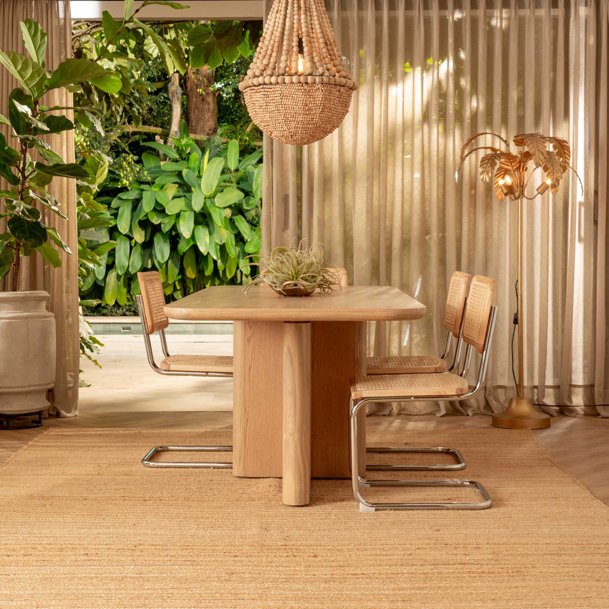 Mesa de Comedor Vela
