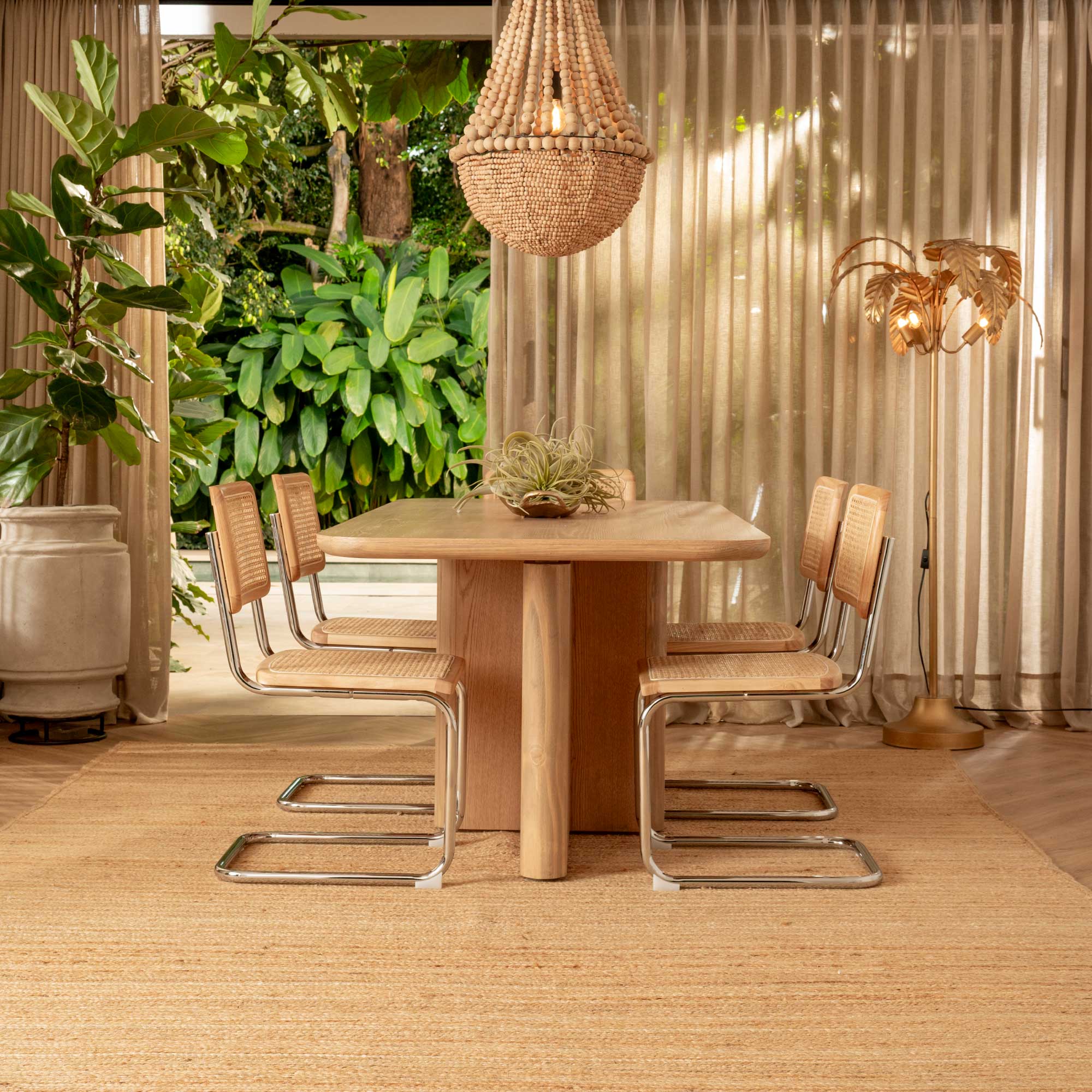 Mesa de Comedor Vela