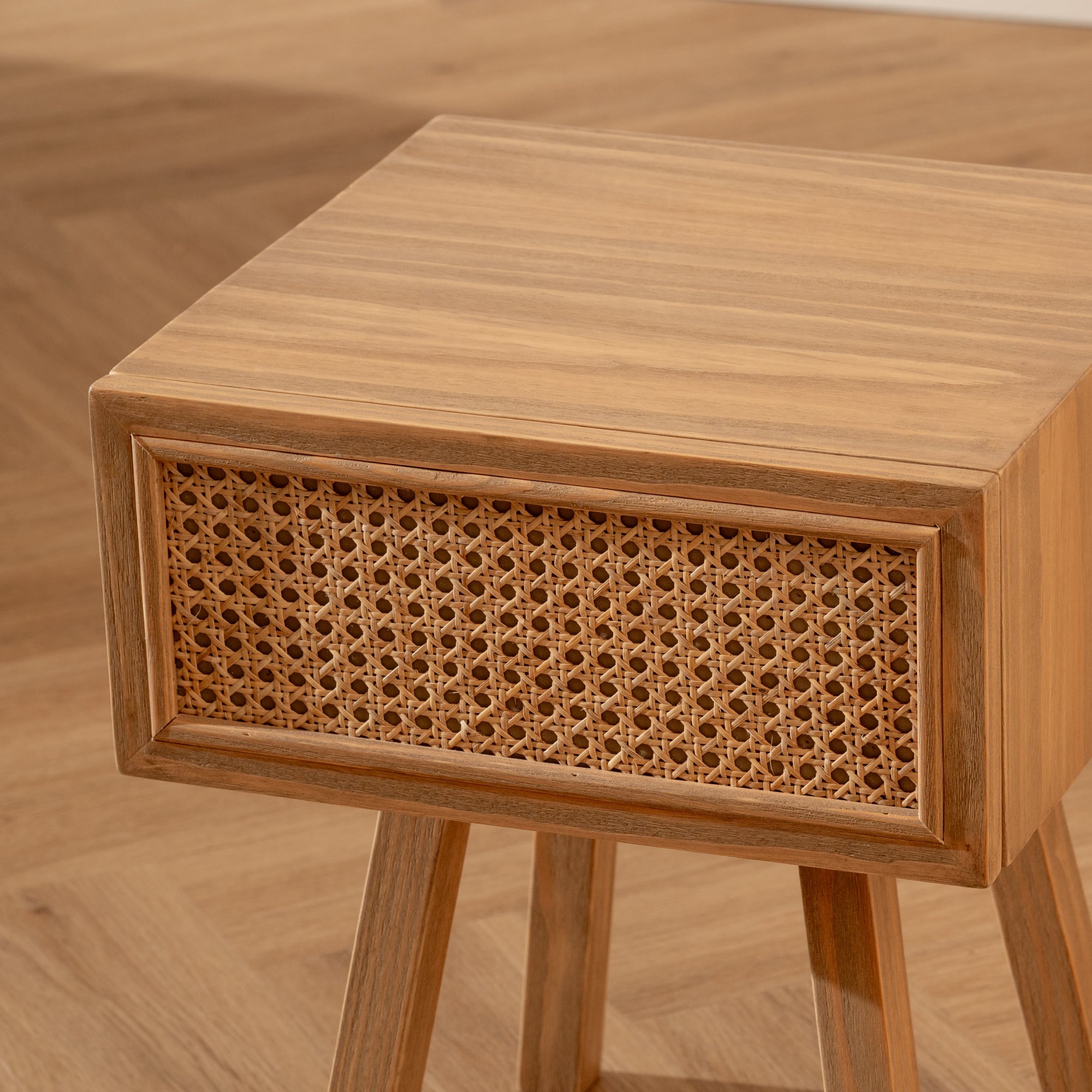 Mesa de Noche Aura