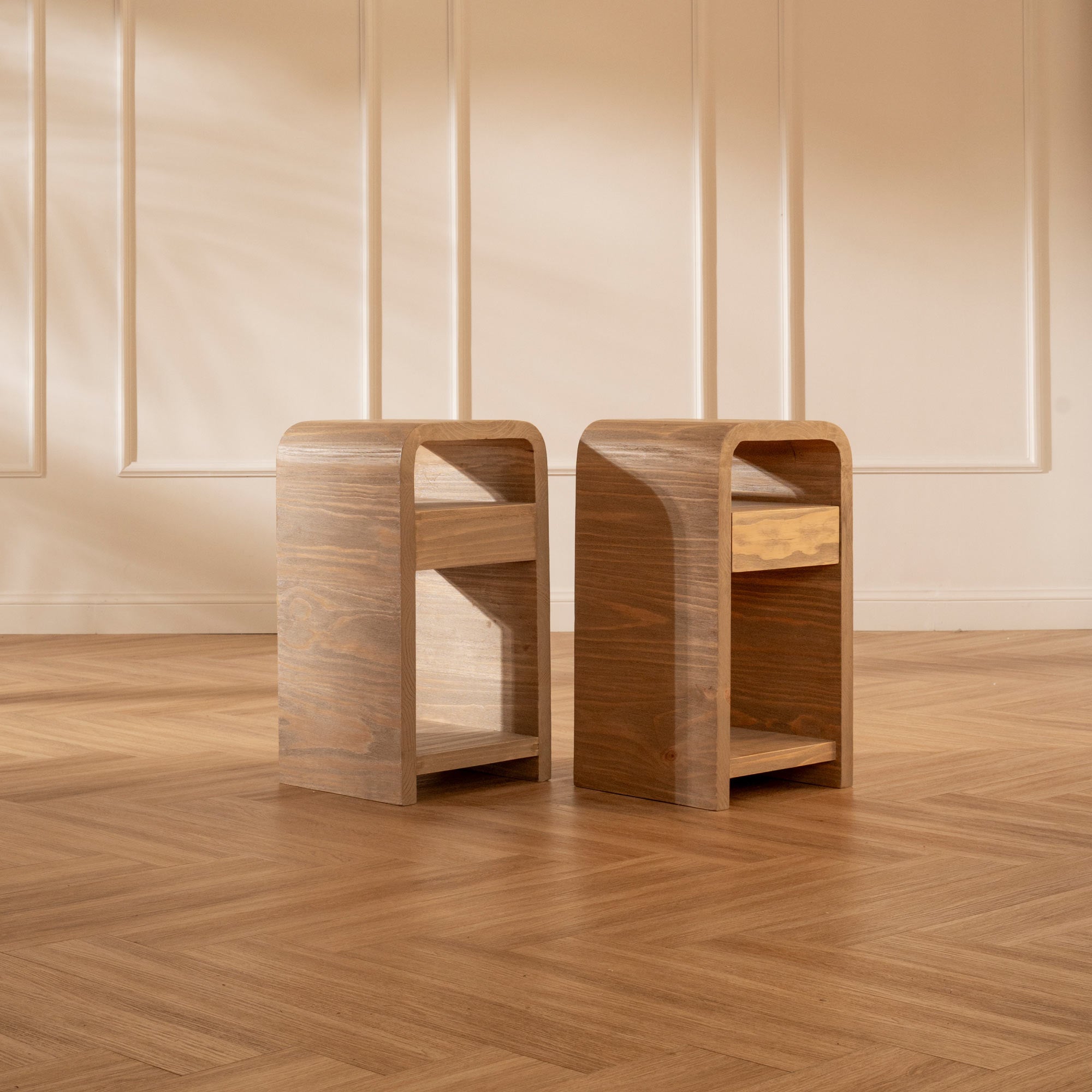 Mesa de Noche Eterna