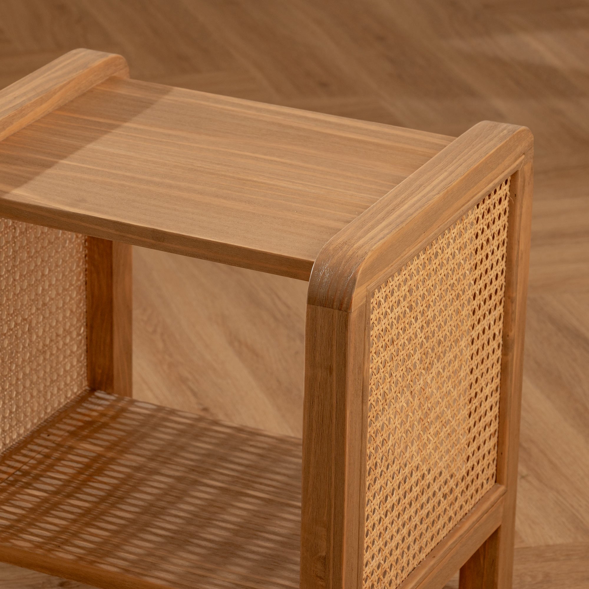 Mesa de Noche Lira
