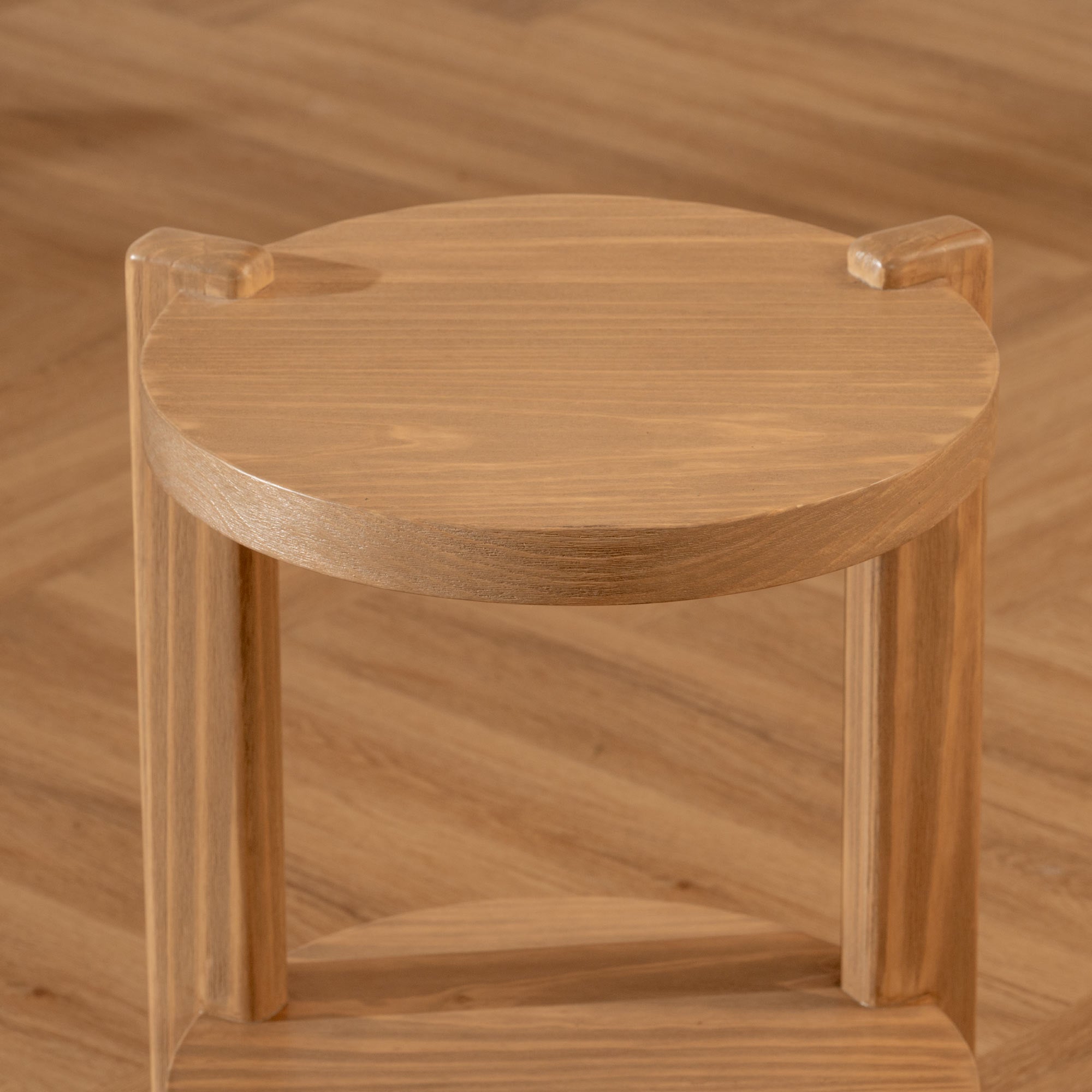 Mesa de Noche Serena