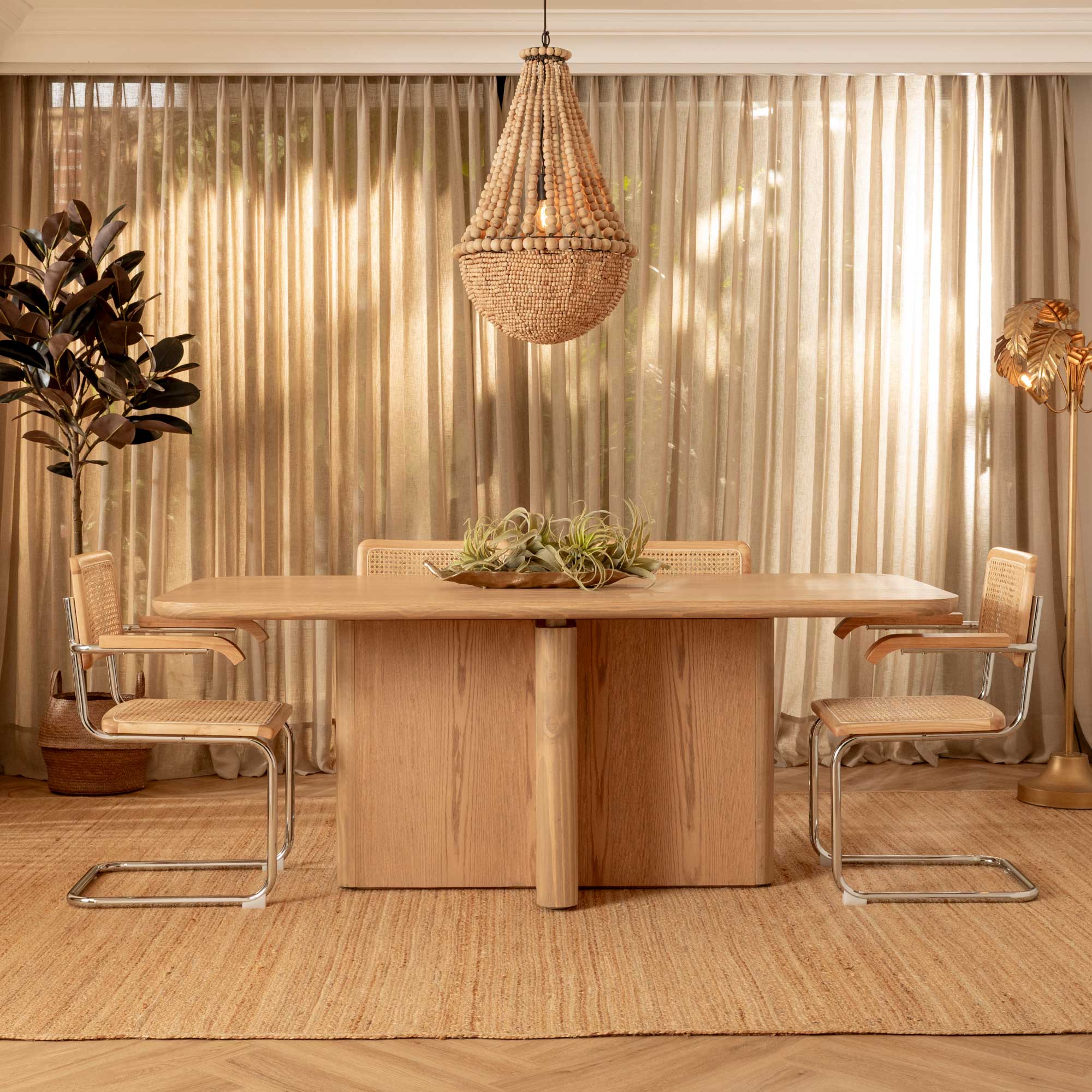Mesa de Comedor Vela