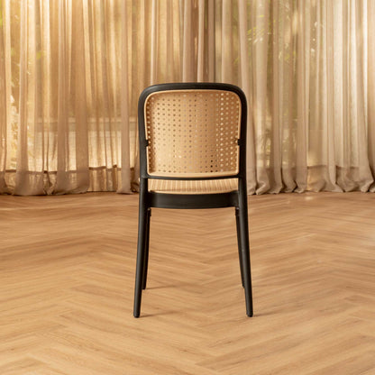 Silla Aire Apilable Negra