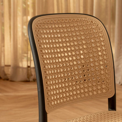 Silla Aire Apilable Negra