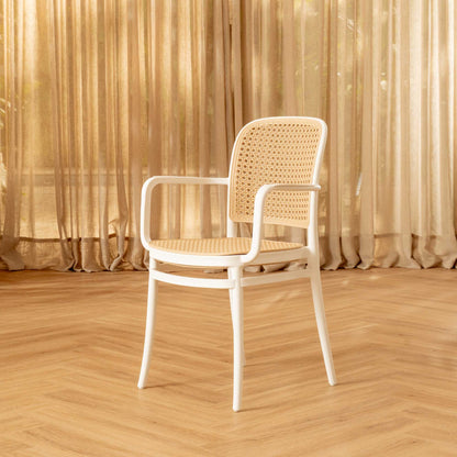 Silla Aire Apilable Blanca Con Brazos
